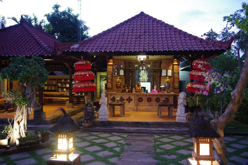فندق Tirta Sari Bungalow