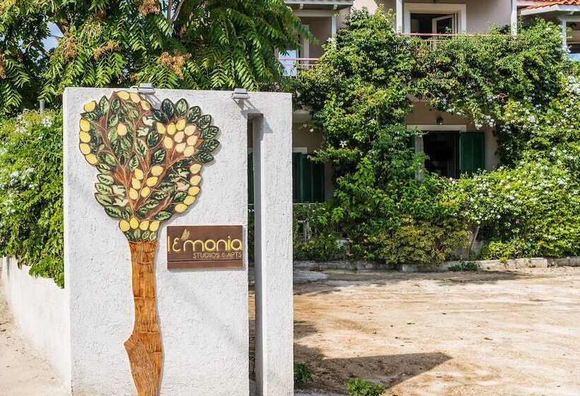 Lemonia Accommodations