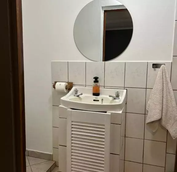 Majatalo Ama Zulu Guesthouse & Safaris