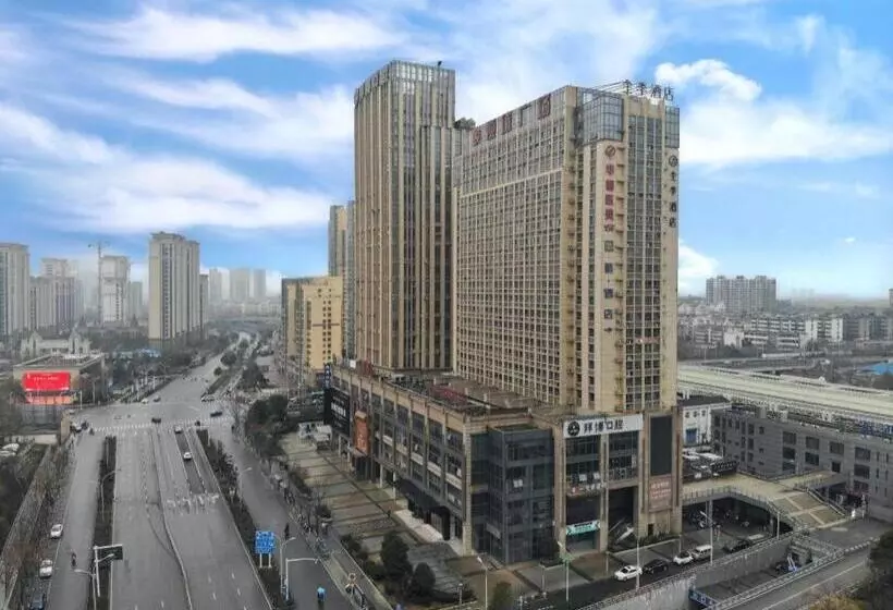 Ji Hotel Zhenjiang Railway Station Nan Square