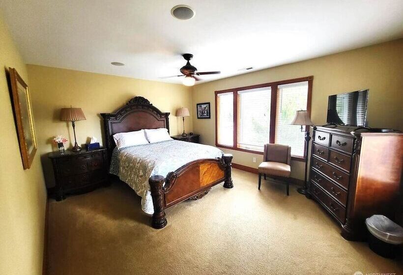 مبيت وإفطار The Mansion Inn