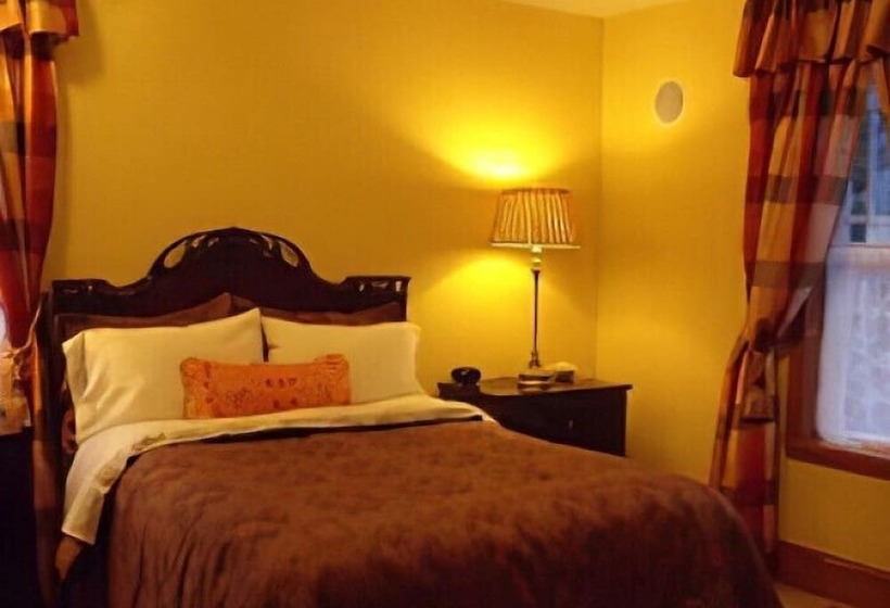 مبيت وإفطار The Mansion Inn