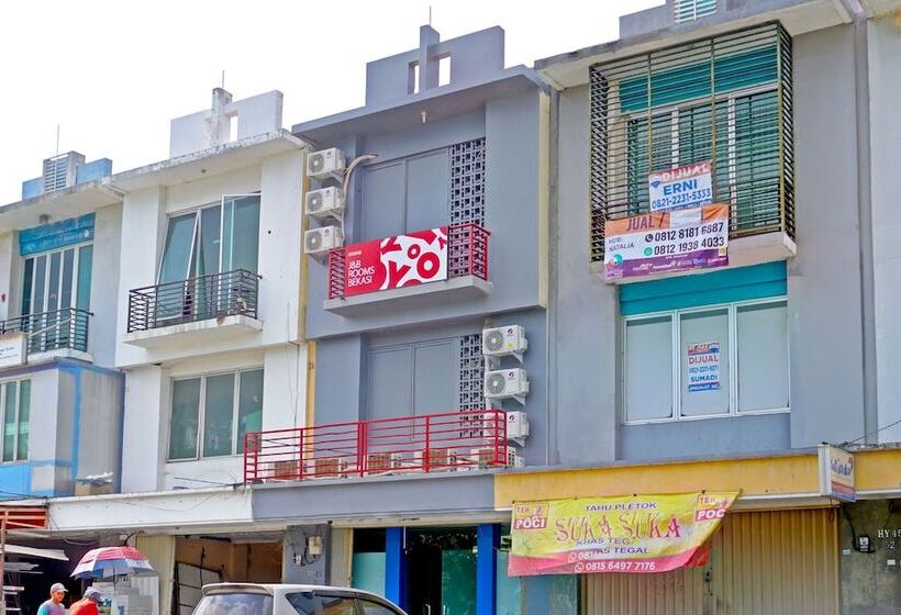 Hotel J&b Rooms By Oyo