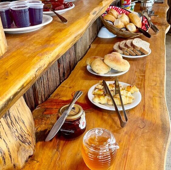 هتل Pousada A Gruta