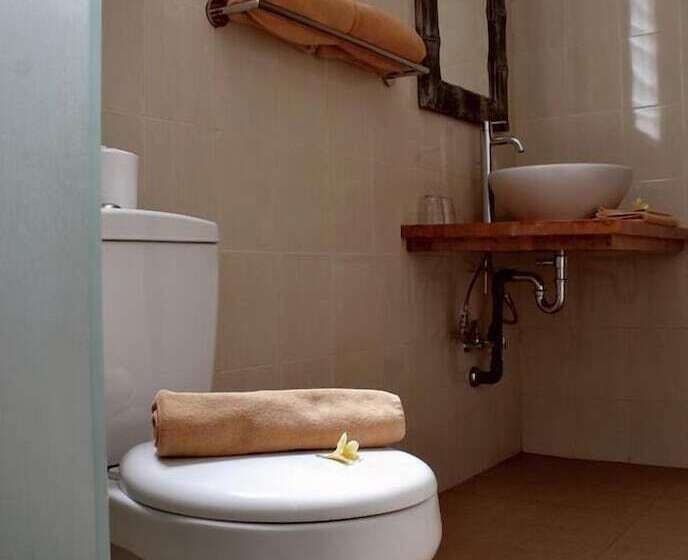 مبيت وإفطار Long Lane Bali Villa