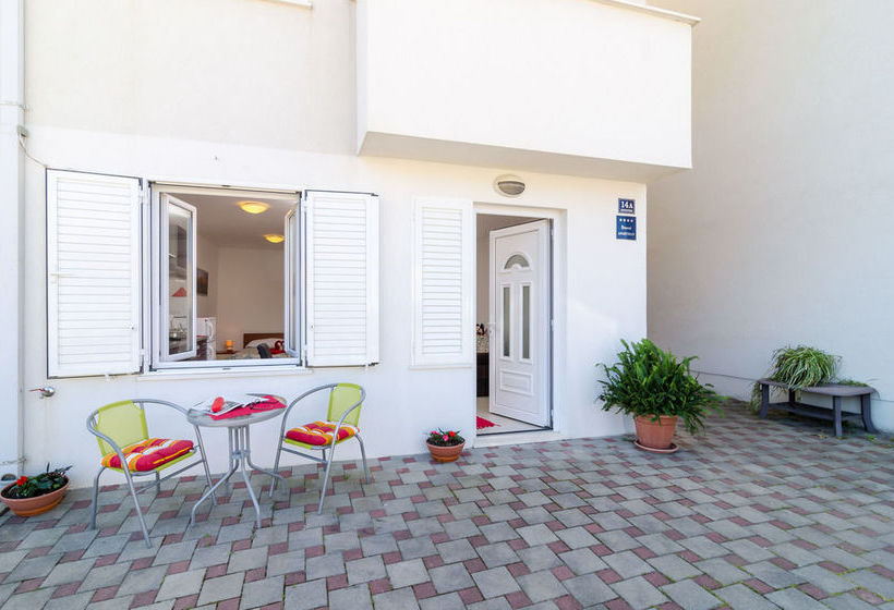 酒店 Apartments Ira