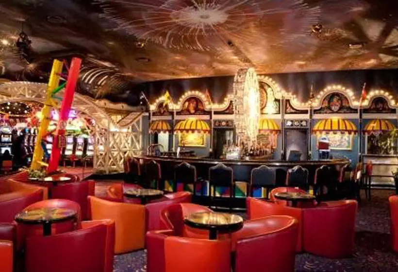 Hotelli Carnival City