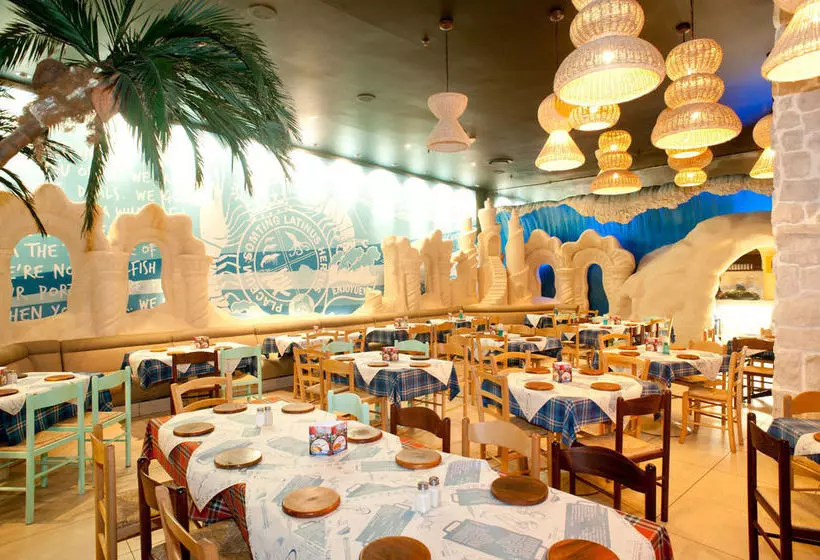 Hotelli Carnival City