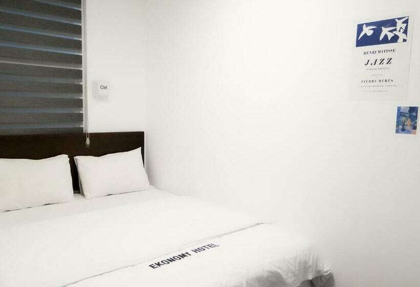 Hotel Ekonomy Haeundae Hostel