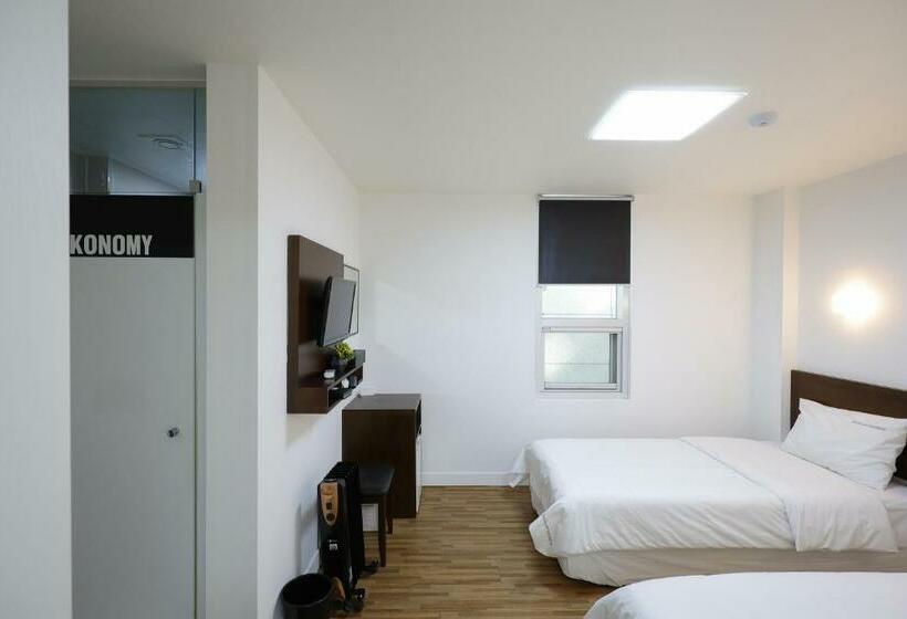 Hotel Ekonomy Haeundae Hostel