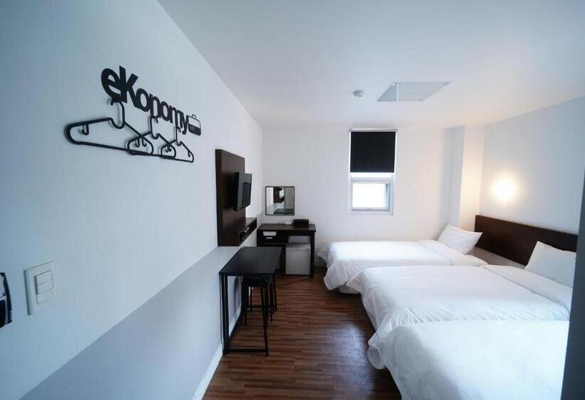 Hotel Ekonomy Haeundae Hostel
