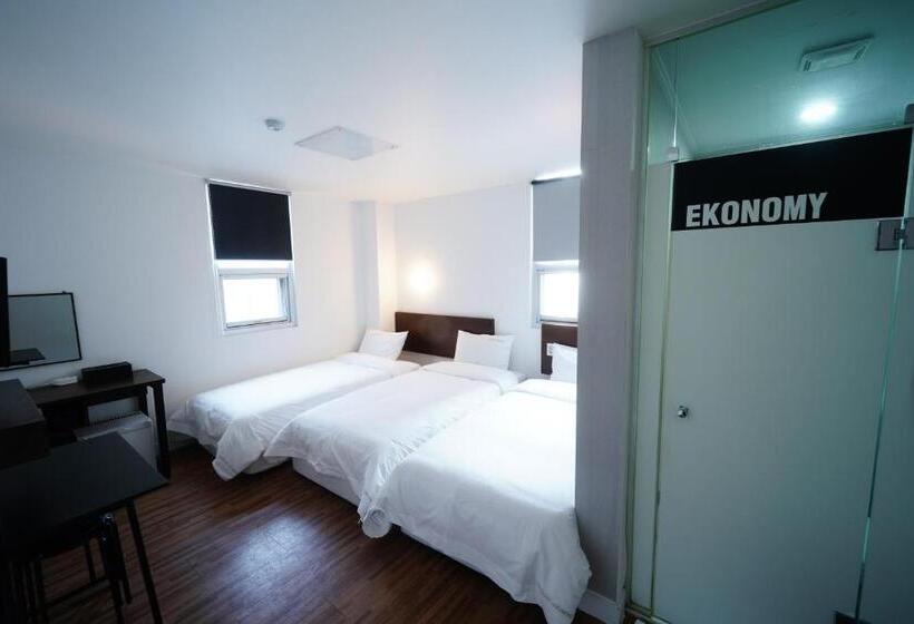 Hotel Ekonomy Haeundae Hostel