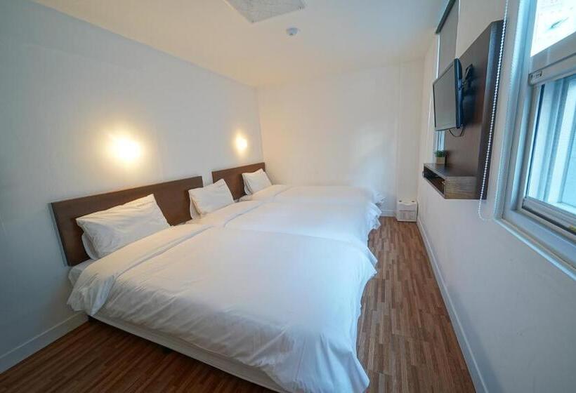 Hotel Ekonomy Haeundae Hostel