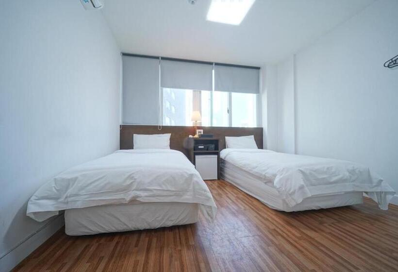 Hotel Ekonomy Haeundae Hostel