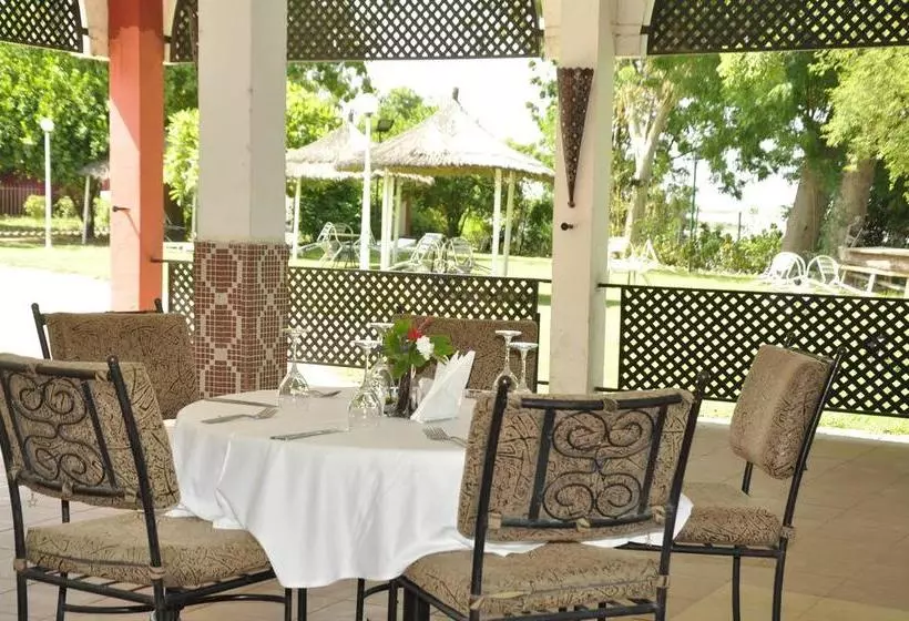 هتل Mercure N Djamena Le Chari