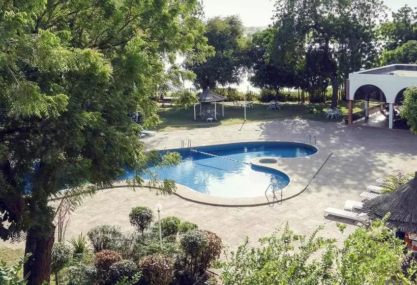 هتل Mercure N Djamena Le Chari