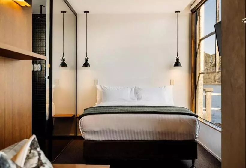 ホテル Pumphouse Point