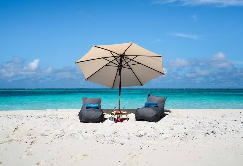 فندق Royal Davui Island Resort   Adults Only