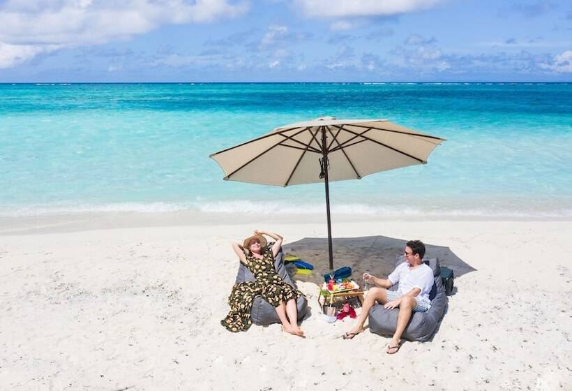 فندق Royal Davui Island Resort   Adults Only