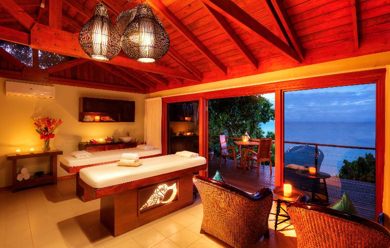 فندق Royal Davui Island Resort   Adults Only