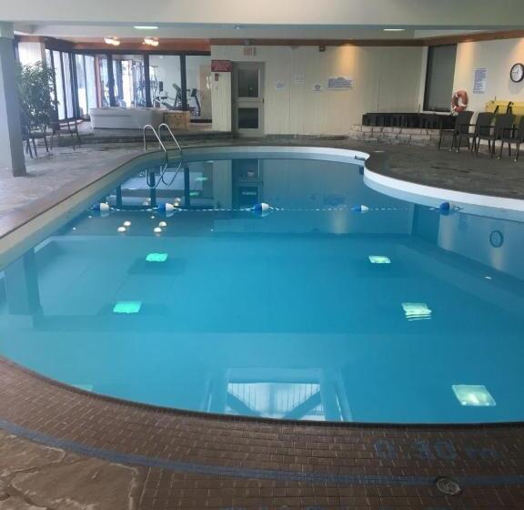 酒店 Royal Harbour Resort