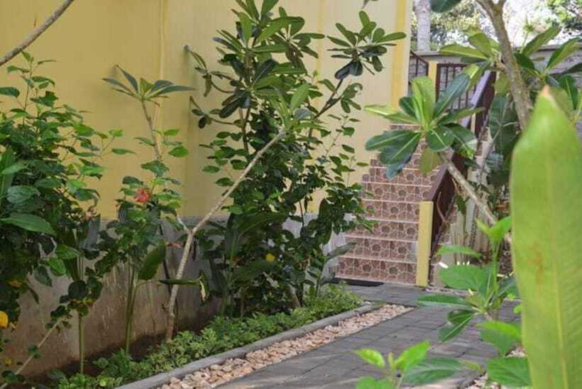 Hotel Tamarind Beach Bungalow