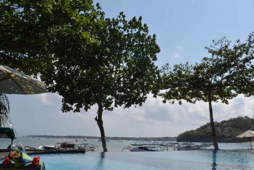 Hotel Tamarind Beach Bungalow