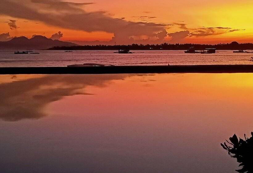 Hotel Tamarind Beach Bungalow