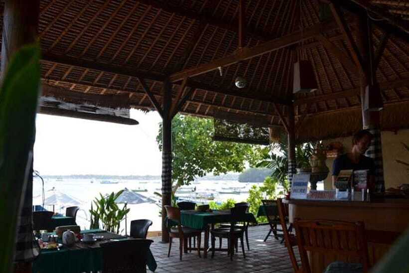 Hotel Tamarind Beach Bungalow