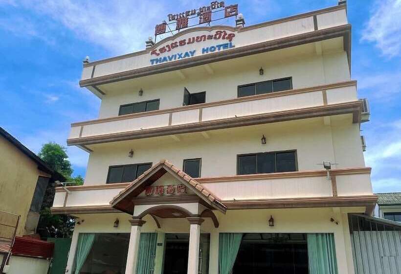 בית מלון כפרי Thavixay
