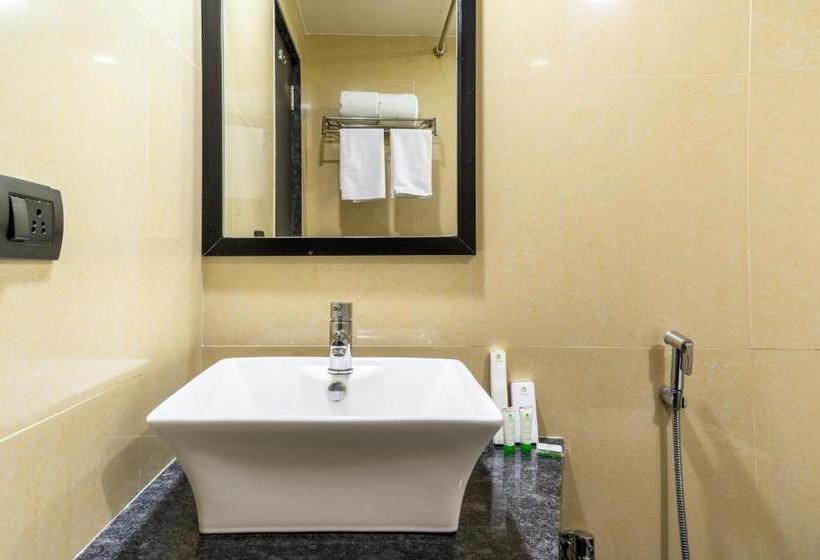 Hotel Treebo Trend Royal Kourt Aurangabad