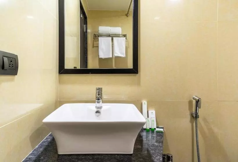 ホテル Treebo Trend Royal Kourt Aurangabad