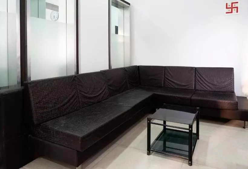 ホテル Treebo Trend Royal Kourt Aurangabad