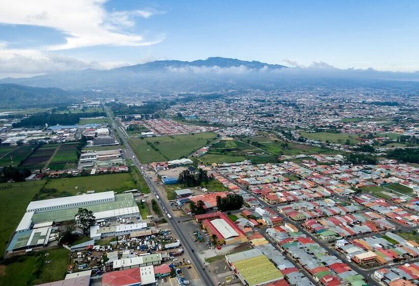 Отель Y Restaurante El Guarco