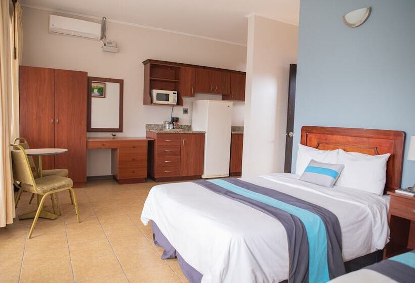 Отель Y Restaurante El Guarco