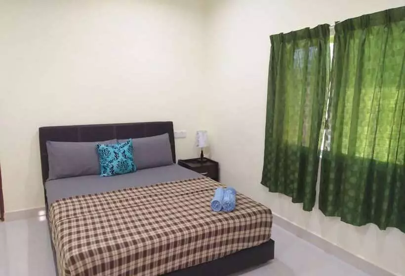 Motel Aurora Damai