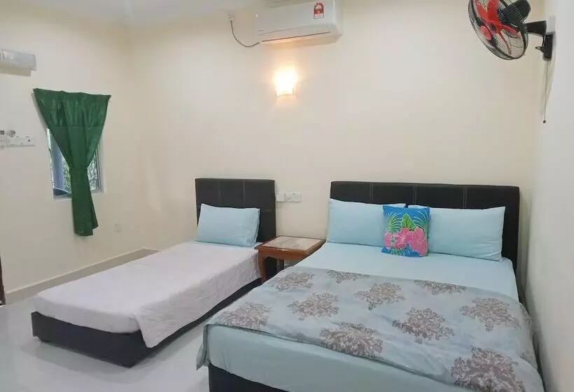 Motel Aurora Damai