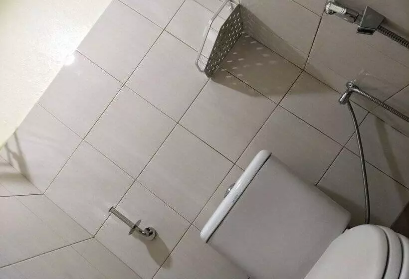 Motel Aurora Damai
