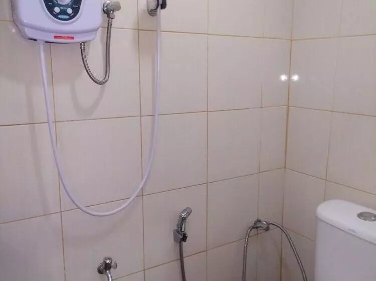 Motel Aurora Damai
