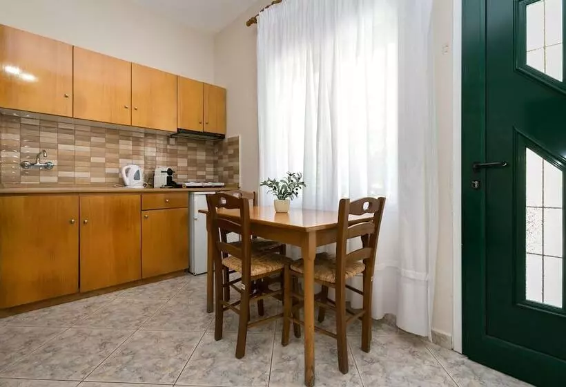 Petra Mare Apartments