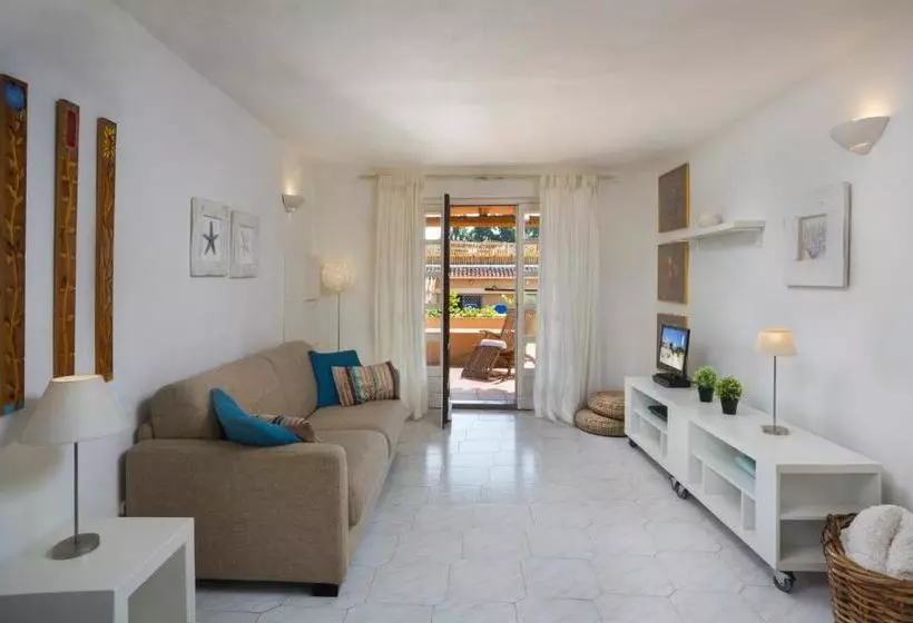 Residence Bougainvillae