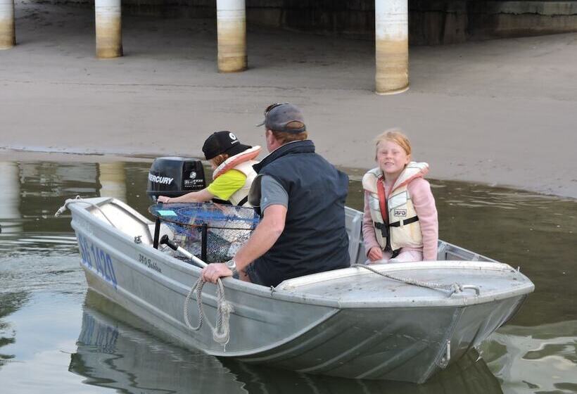 Saltwater Villas  Pet Friendly Accommodation