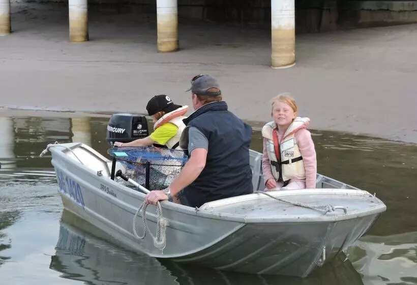 Saltwater Villas  Pet Friendly Accommodation