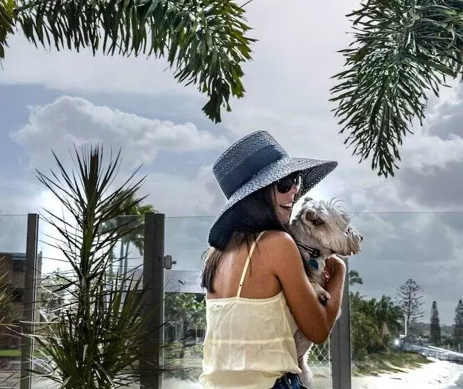 Saltwater Villas  Pet Friendly Accommodation