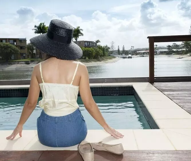 Saltwater Villas  Pet Friendly Accommodation