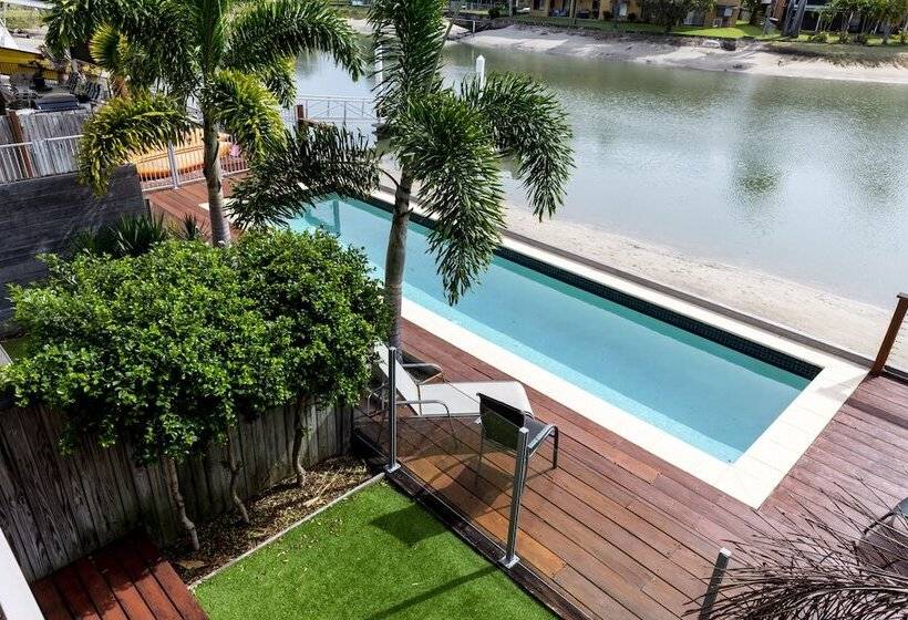 Saltwater Villas  Pet Friendly Accommodation