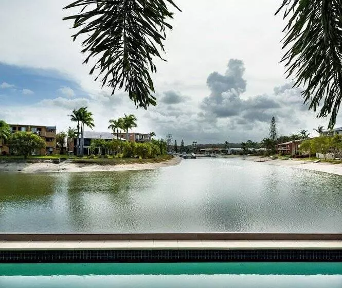 Saltwater Villas  Pet Friendly Accommodation