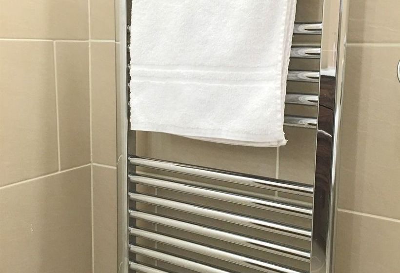 Westminster Studio Apartment