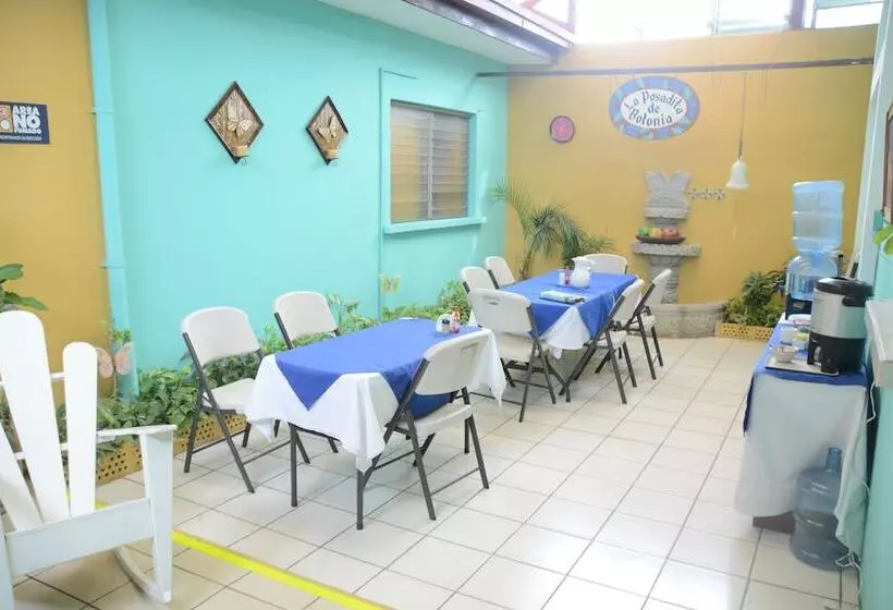 تختخواب و صبحانه La Posadita De Bolonia
