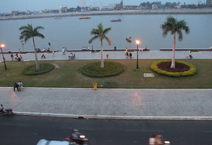 Camory Backpacker Hostel